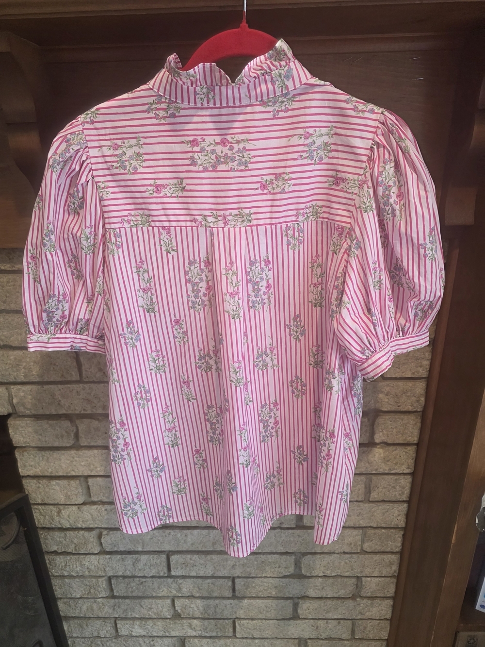 entro Pink Striped Floral Ruffle Blouse - Picture 4 of 5